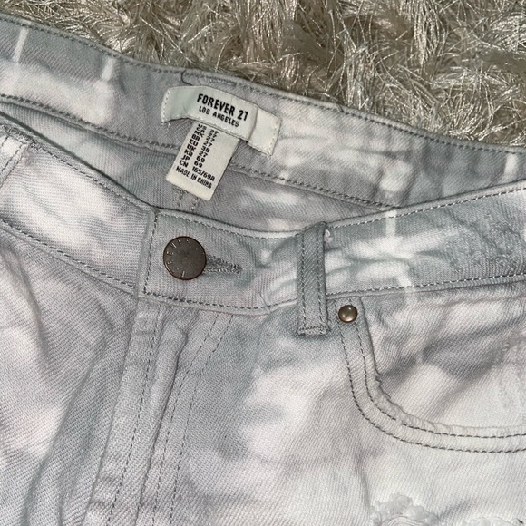 Forever 21 gray tye dye shorts - Picture 4 of 4